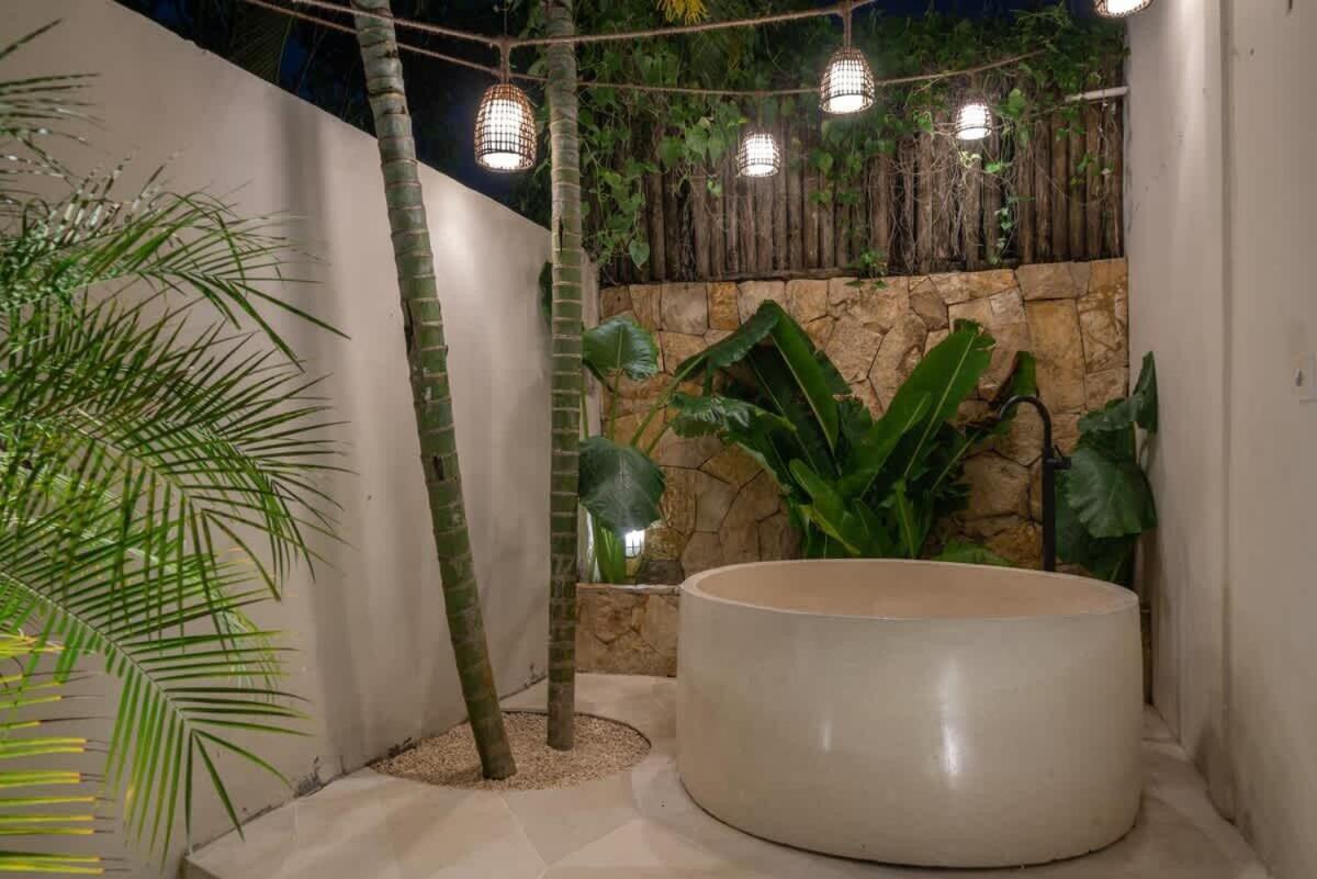 The Jungle - Luxurious & Tropical Concept - 3Br - Central Canggu Dış mekan fotoğraf